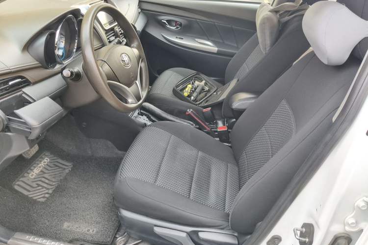 Used Toyota YARiS L Zhi Xuan 2015 1.5E Automatic Charm Edition Left Front Seat