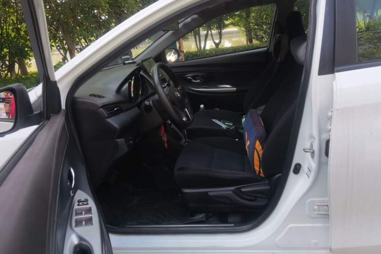 Used Toyota YARiS L Zhi Xuan 2015 1.5E Automatic Charm Edition Left Front Seat