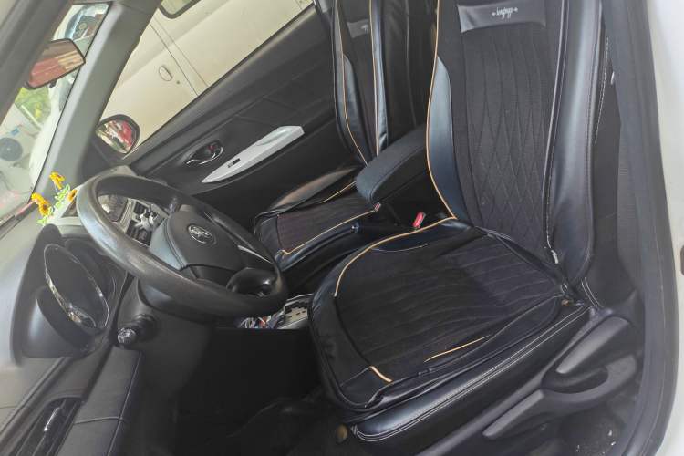 Used Toyota YARiS L Zhi Xuan 2015 1.5G Automatic Xuan Dong Sunroof Special Edition Left Front Seat