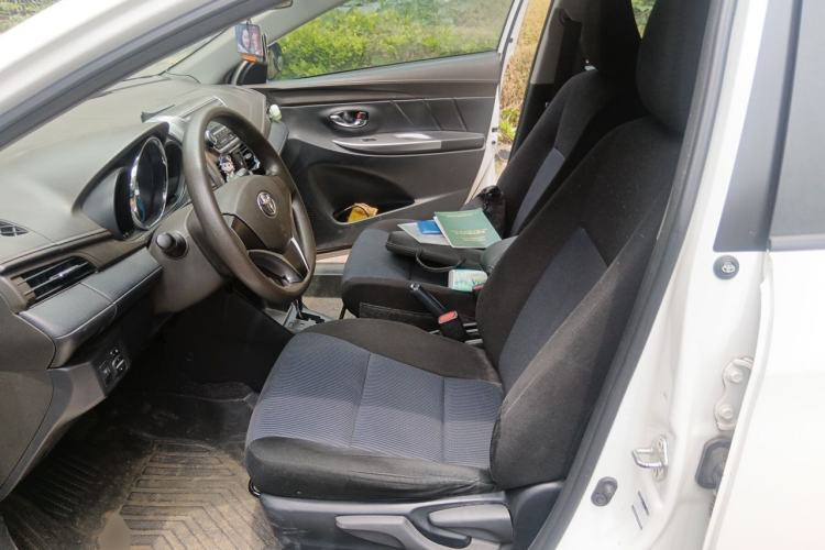 Used Toyota YARiS L Zhi Xuan 2015 1.5E Automatic Charm Edition Left Front Seat