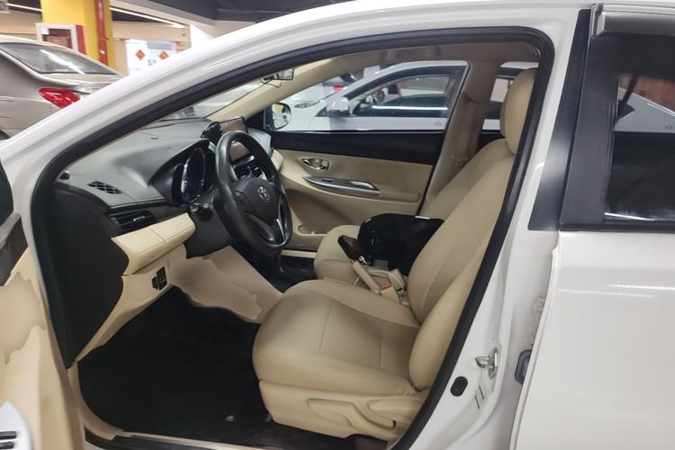 Used Toyota YARiS L Zhi Xuan 2015 1.5E Automatic Charm Edition Left Front Seat