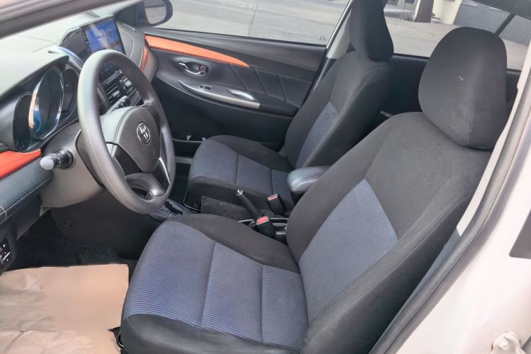 Used Toyota YARiS L Zhi Xuan 2015 1.5E Automatic Charm Edition Left Front Seat