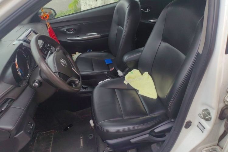 Used Toyota YARiS L Zhi Xuan 2015 1.5E Automatic Charm Edition Left Front Seat