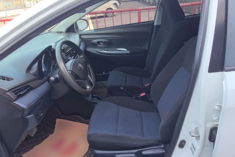 Used Toyota YARiS L Zhi Xuan 2015 1.5E Automatic Charm Edition Left Front Seat