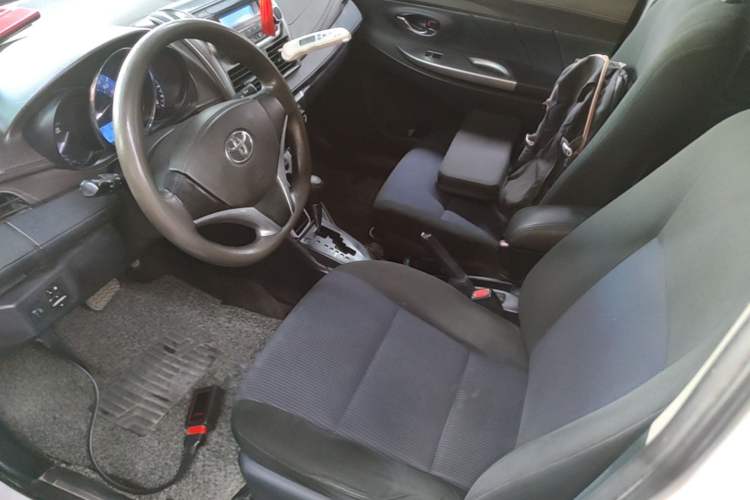 Used Toyota YARiS L Zhi Xuan 2015 1.5E Automatic Charm Edition Left Front Seat