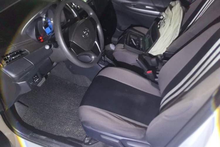 Used Toyota YARiS L Zhi Xuan 2015 1.5E Automatic Charm Edition Left Front Seat