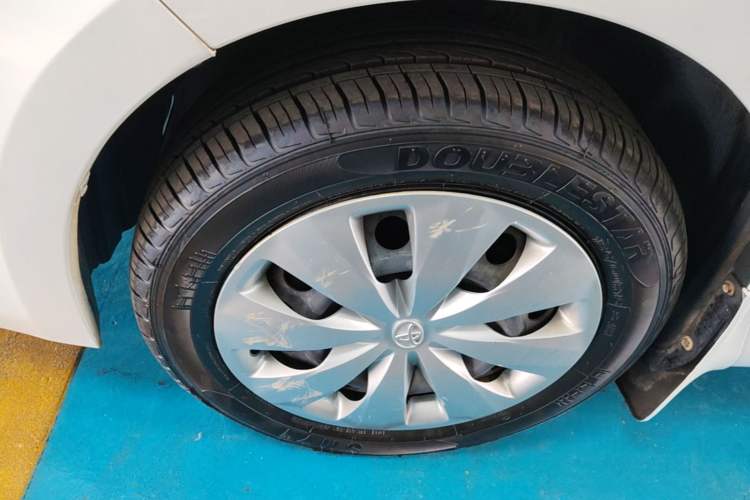 Used Toyota YARiS L Zhi Xuan 2015 1.5E Automatic Charm Edition Left Front Wheel Hub