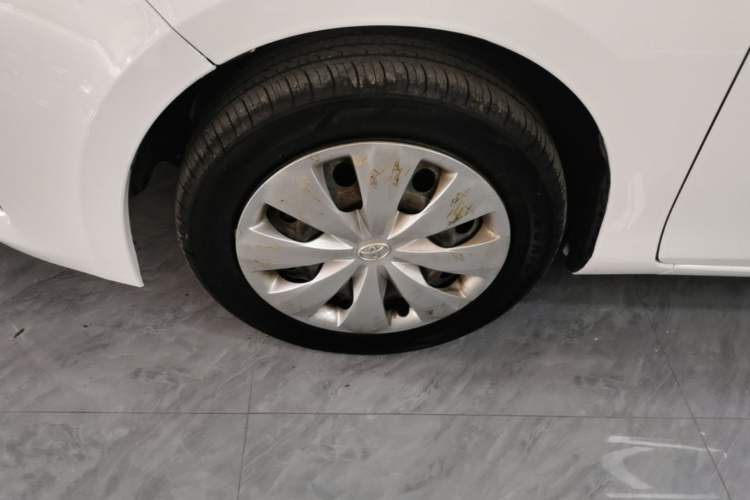Used Toyota YARiS L Zhi Xuan 2015 1.5E Automatic Charm Edition Left Front Wheel Hub