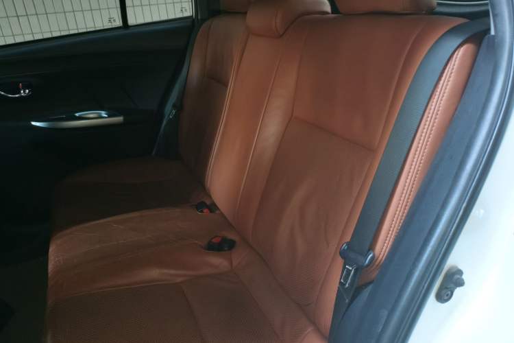 Used Toyota YARiS L Zhi Xuan 2015 1.5E Automatic Charm Edition Left Rear Seat