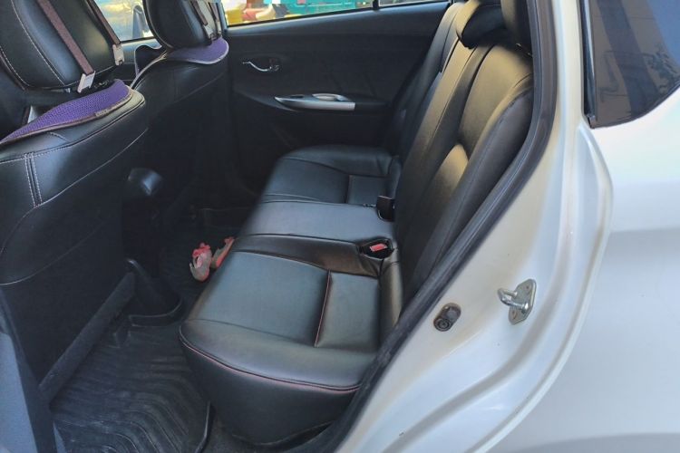 Used Toyota YARiS L Zhi Xuan 2015 1.5E Automatic Charm Edition Left Rear Seat