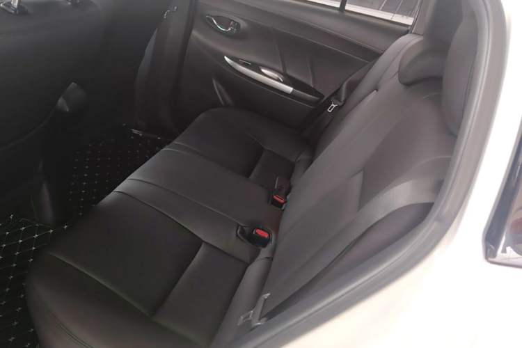 Used Toyota YARiS L Zhi Xuan 2015 1.5E Automatic Charm Edition Left Rear Seat