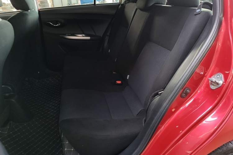 Used Toyota YARiS L Zhi Xuan 2015 1.5E Automatic Charm Edition Left Rear Seat