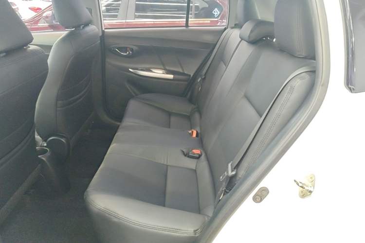 Used Toyota YARiS L Zhi Xuan 2015 1.5E Automatic Charm Edition Left Rear Seat