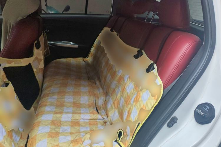 Used Toyota YARiS L Zhi Xuan 2015 1.5E Automatic Charm Edition Left Rear Seat