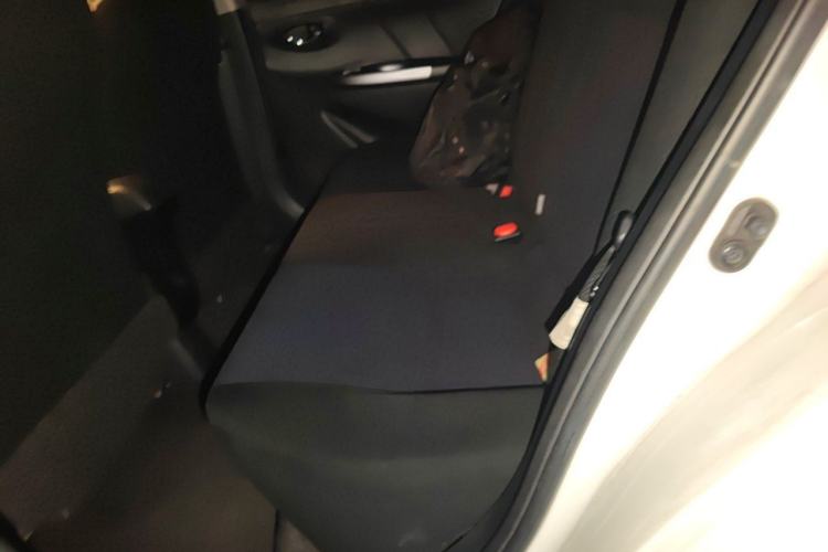 Used Toyota YARiS L Zhi Xuan 2015 1.5E Automatic Charm Edition Left Rear Seat