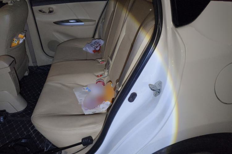 Used Toyota YARiS L Zhi Xuan 2015 1.5E Automatic Charm Edition Left Rear Seat