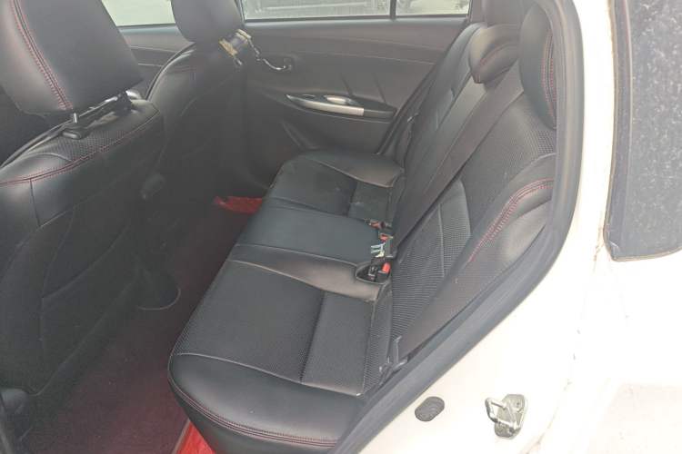 Used Toyota YARiS L Zhi Xuan 2015 1.5E Automatic Charm Edition Left Rear Seat