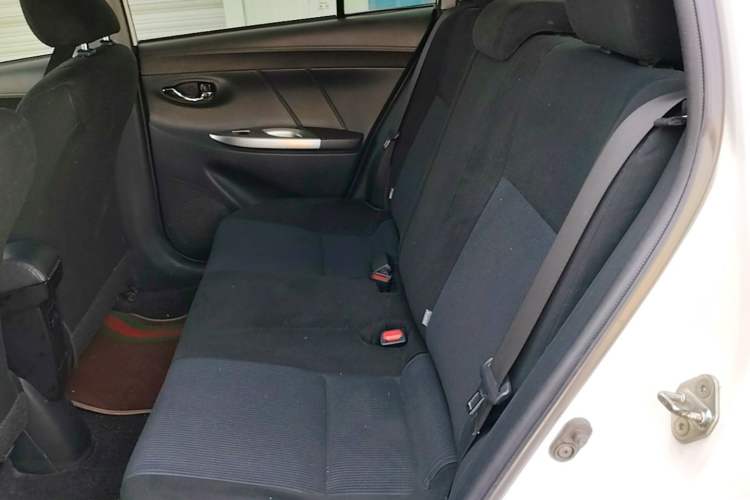 Used Toyota YARiS L Zhi Xuan 2015 1.5E Automatic Charm Edition Left Rear Seat