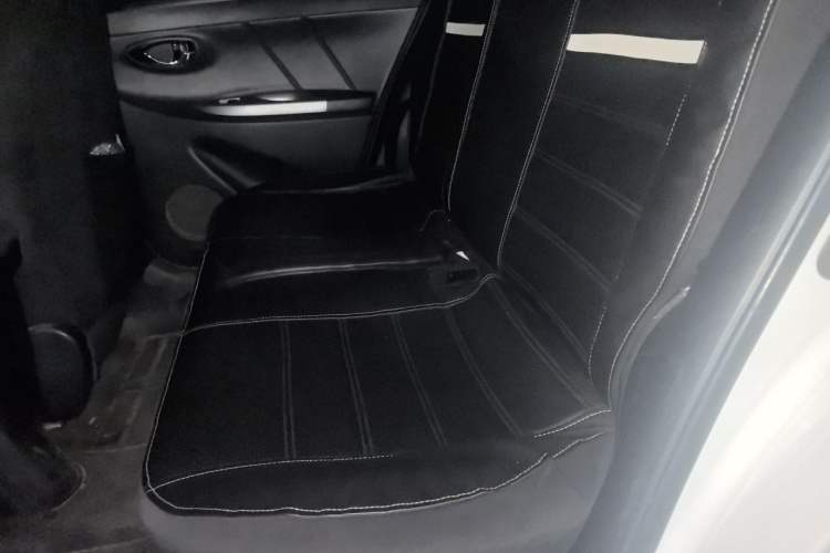 Used Toyota YARiS L Zhi Xuan 2015 1.5E Automatic Charm Edition Left Rear Seat