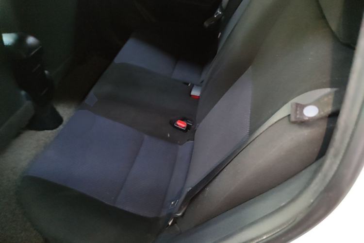 Used Toyota YARiS L Zhi Xuan 2015 1.5E Automatic Charm Edition Left Rear Seat
