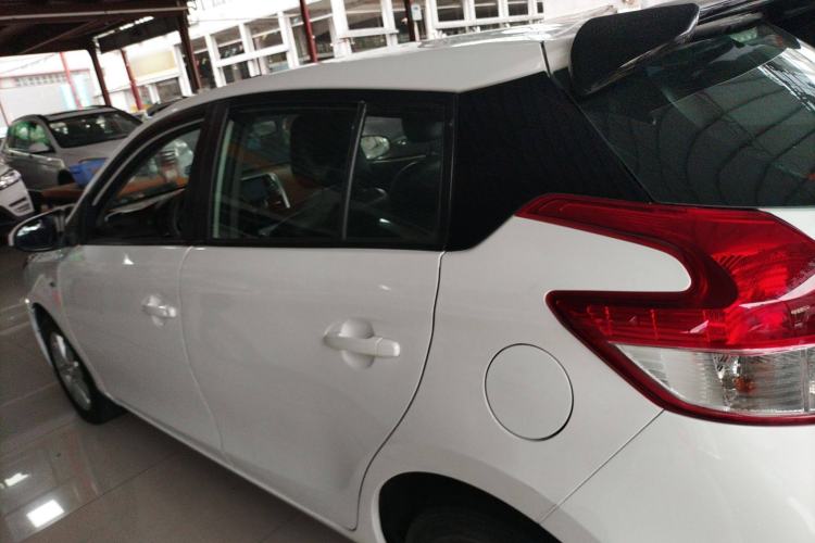 Used Toyota YARiS L Zhi Xuan 2015 1.5G Automatic Xuan Dong Sunroof Special Edition Left Side