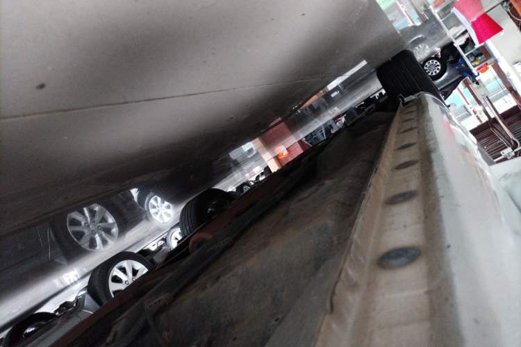 Used Toyota YARiS L Zhi Xuan 2015 1.5G Automatic Xuan Dong Sunroof Special Edition Left Side Sill