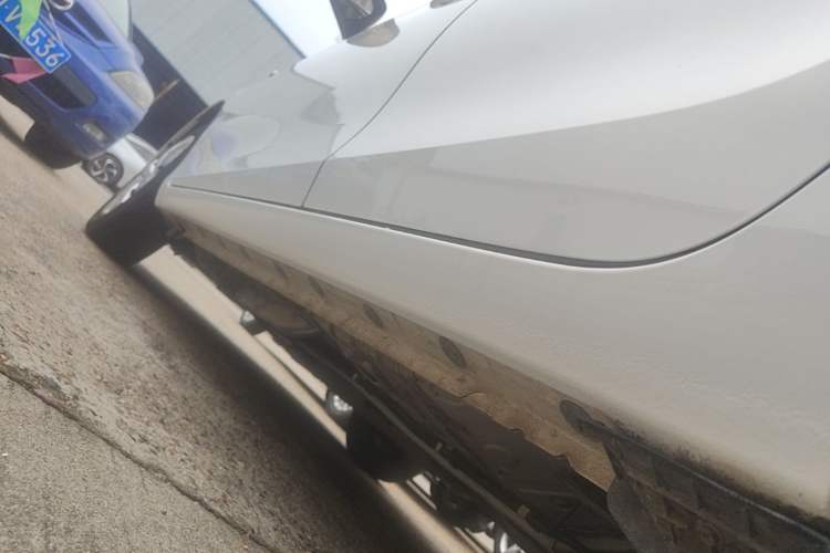 Used Toyota YARiS L Zhi Xuan 2015 1.5E Automatic Charm Edition Left Side Sill