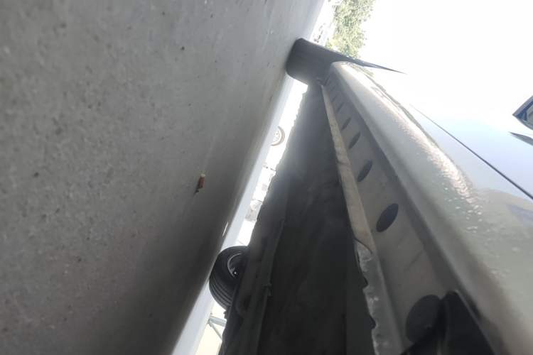 Used Toyota YARiS L Zhi Xuan 2015 1.5E Automatic Charm Edition Left Side Sill