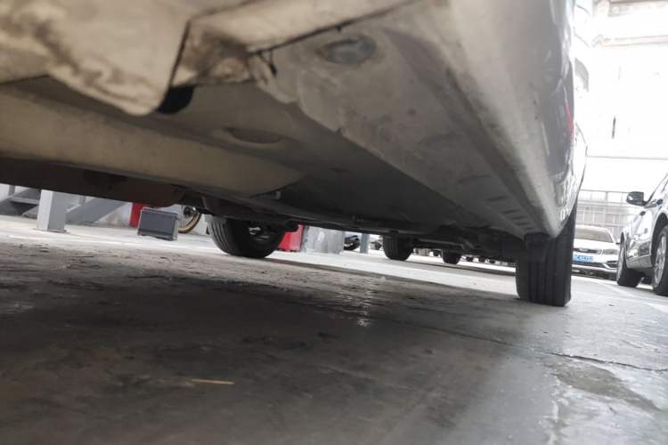Used Toyota YARiS L Zhi Xuan 2015 1.5E Automatic Charm Edition Left Side Sill