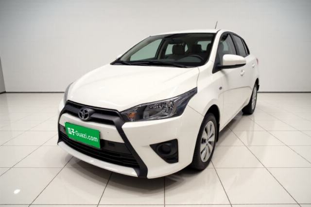 Ojetý Toyota YARiS L Zhi Xuan 2015 1.5E Automatic Charm Edition