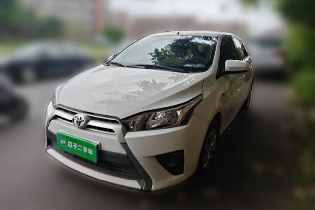 Ojetý Toyota YARiS L Zhi Xuan 2015 1.5E Automatic Charm Edition