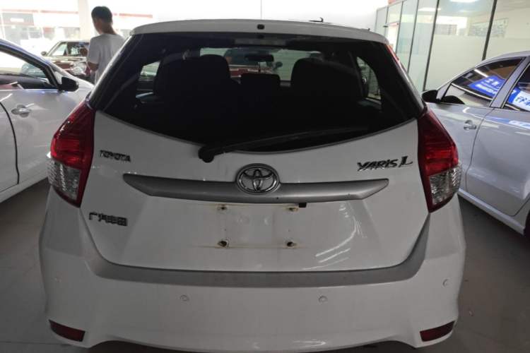 Used Toyota YARiS L Zhi Xuan 2015 1.5E Automatic Charm Edition Rear