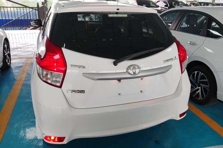 Used Toyota YARiS L Zhi Xuan 2015 1.5E Automatic Charm Edition Rear
