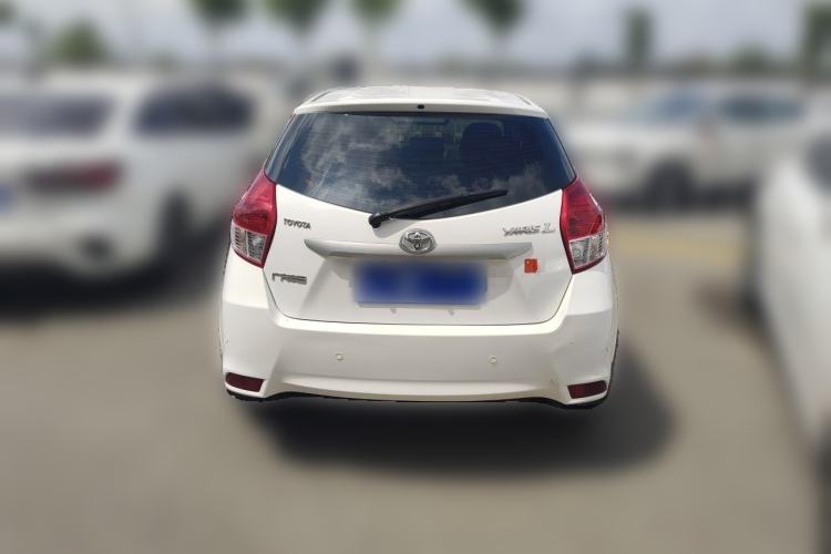 Used Toyota YARiS L Zhi Xuan 2015 1.5E Automatic Charm Edition Rear