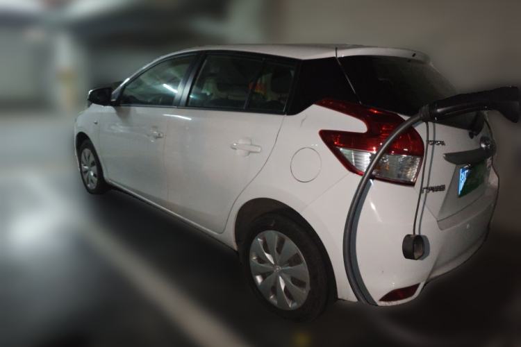 Used Toyota YARiS L Zhi Xuan 2015 1.5E Automatic Charm Edition Rear Left 45 Deg