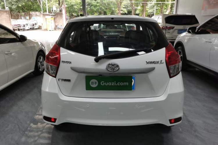 Used Toyota YARiS L Zhi Xuan 2015 1.5E Automatic Charm Edition Rear