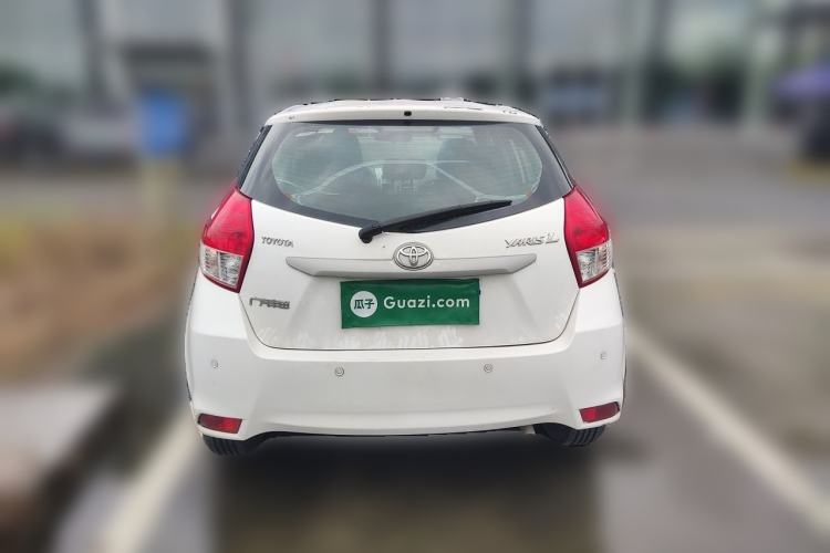 Used Toyota YARiS L Zhi Xuan 2015 1.5E Automatic Charm Edition Rear