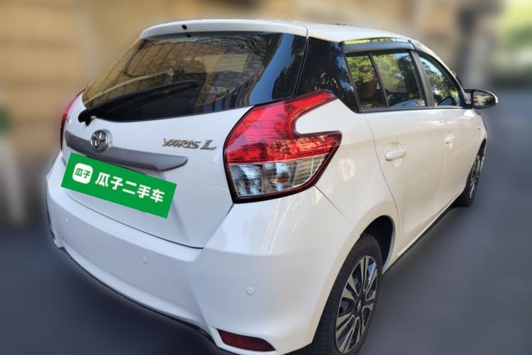 Used Toyota YARiS L Zhi Xuan 2015 1.5E Automatic Charm Edition Rear Right 45 Deg