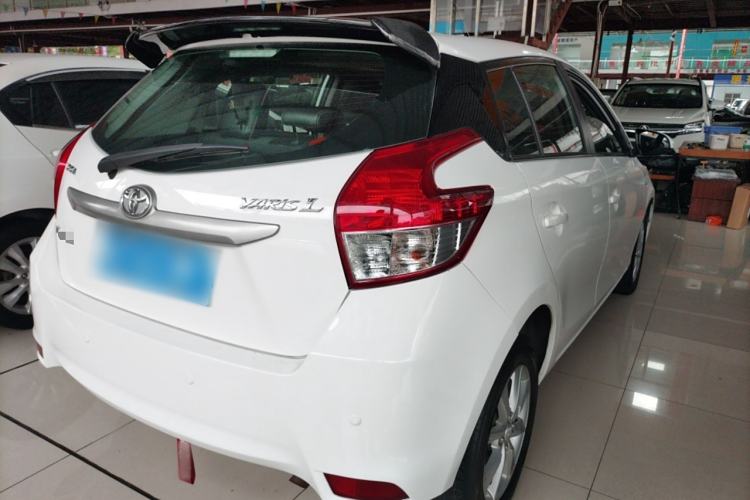 Used Toyota YARiS L Zhi Xuan 2015 1.5G Automatic Xuan Dong Sunroof Special Edition Rear Right 45 Deg
