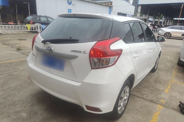 Used Toyota YARiS L Zhi Xuan 2015 1.5E Automatic Charm Edition Rear Right 45 Deg