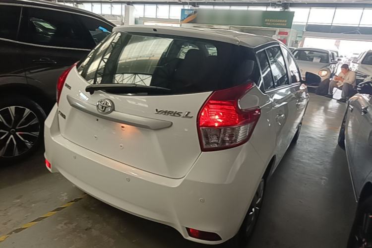 Used Toyota YARiS L Zhi Xuan 2015 1.5E Automatic Charm Edition Rear Right 45 Deg