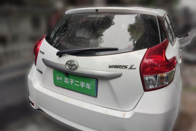 Used Toyota YARiS L Zhi Xuan 2015 1.5E Automatic Charm Edition Rear Right 45 Deg