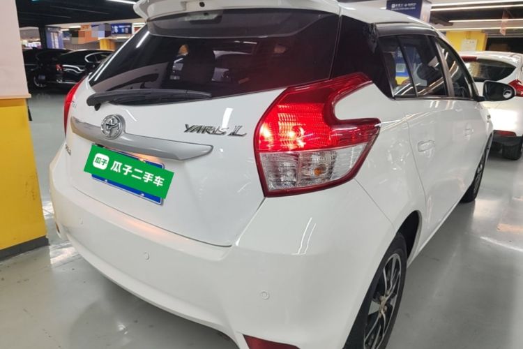 Used Toyota YARiS L Zhi Xuan 2015 1.5E Automatic Charm Edition Rear Right 45 Deg