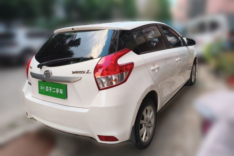 Used Toyota YARiS L Zhi Xuan 2015 1.5E Automatic Charm Edition Rear Right 45 Deg