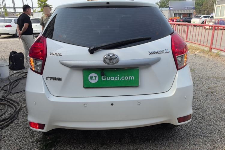 Used Toyota YARiS L Zhi Xuan 2015 1.5E Automatic Charm Edition Rear
