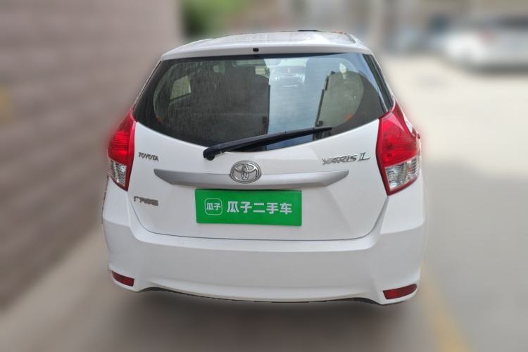 Used Toyota YARiS L Zhi Xuan 2015 1.5E Automatic Charm Edition Rear