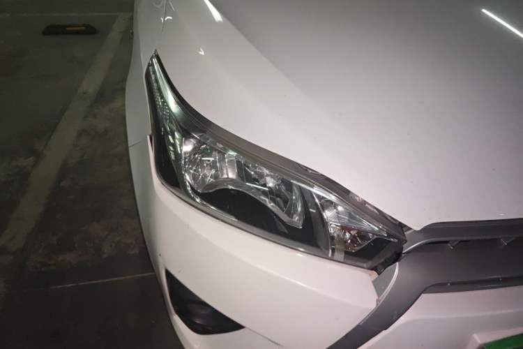 Used Toyota YARiS L Zhi Xuan 2015 1.5E Automatic Charm Edition Right Front Headlight