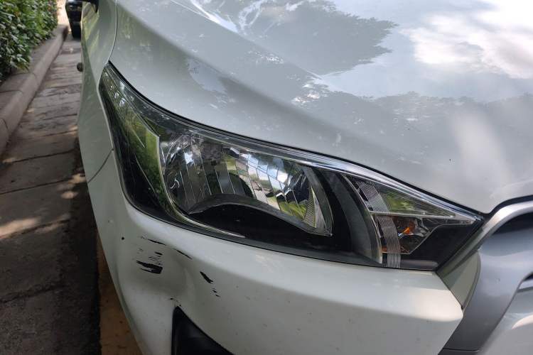Used Toyota YARiS L Zhi Xuan 2015 1.5E Automatic Charm Edition Right Front Headlight