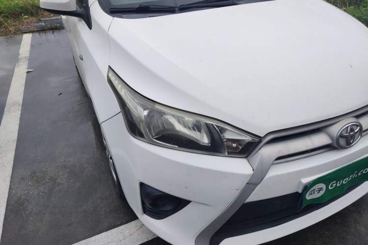 Used Toyota YARiS L Zhi Xuan 2015 1.5E Automatic Charm Edition Right Front Headlight