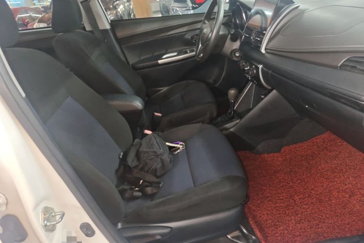 Used Toyota YARiS L Zhi Xuan 2015 1.5E Automatic Charm Edition Right Front Seat
